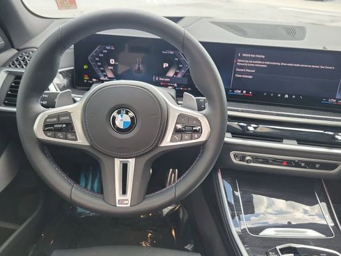 Used 2026 BMW X5 M60i AWD/4WD image 19