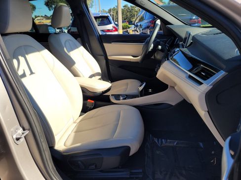 Used 2021 BMW X1 sDrive28i w/ Convenience Package image 17