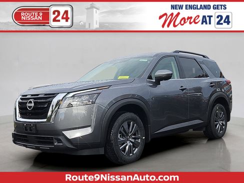 New 2025 Nissan Pathfinder SV w/ SV Premium Package image 1