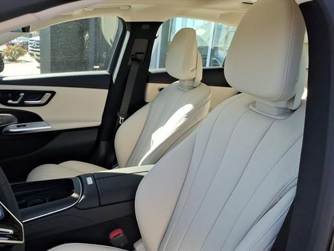 New 2026 Mercedes-Benz E 350 4MATIC Sedan image 14