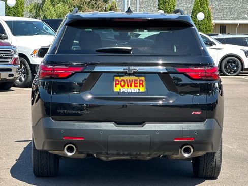 Used 2022 Chevrolet Traverse RS w/ LPO, Cargo Package AWD/4WD image 5