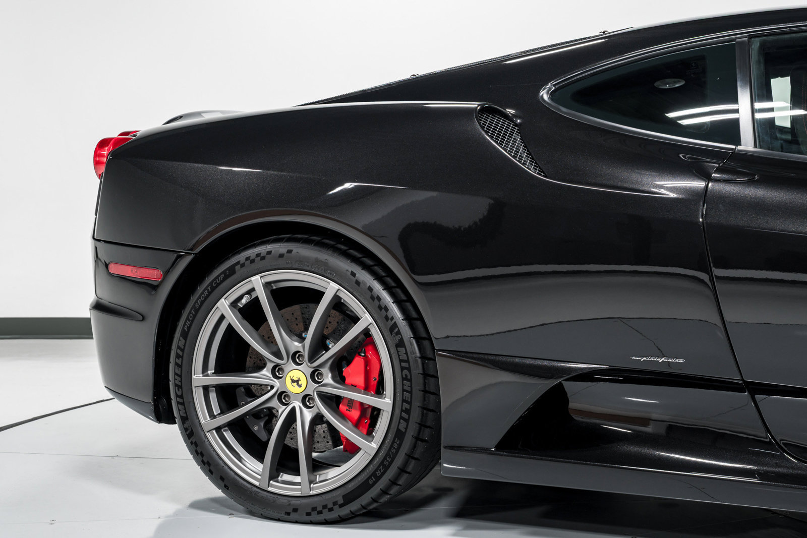 Used 2009 Ferrari F430 Scuderia RWD image 41
