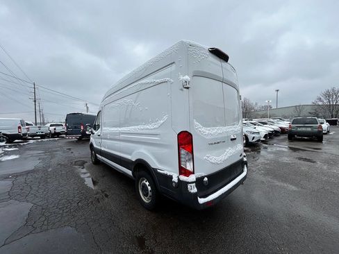 Used 2019 Ford Transit 250 148 High Roof image 7