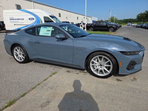 New 2025 Ford Mustang GT Premium image 7