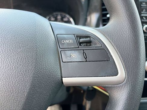 Used 2020 Mitsubishi Outlander ES FWD image 23