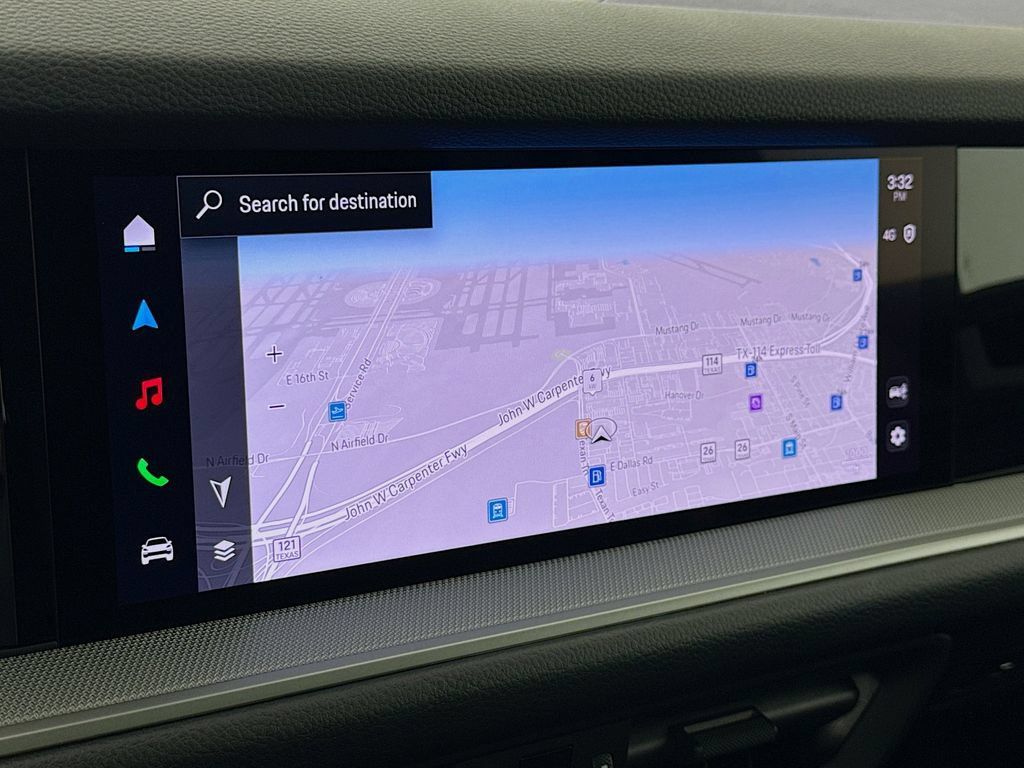 Certified 2024 Porsche Cayenne Coupe AWD/4WD image 19