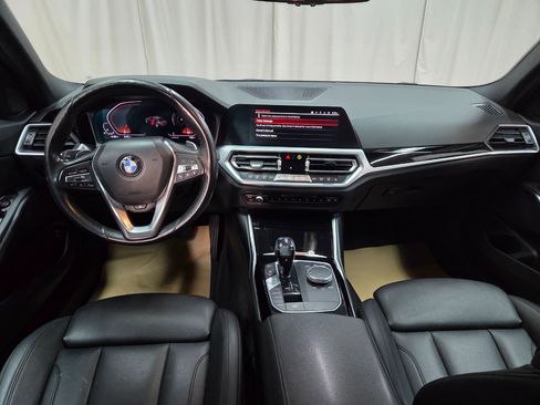 Used 2019 BMW 330i xDrive Sedan w/ Convenience Package image 24