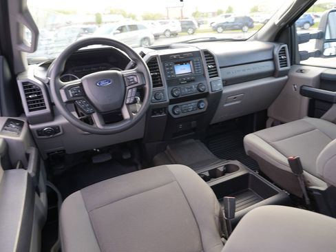Used 2020 Ford F250 XL w/ Power Equipment Group AWD/4WD image 25