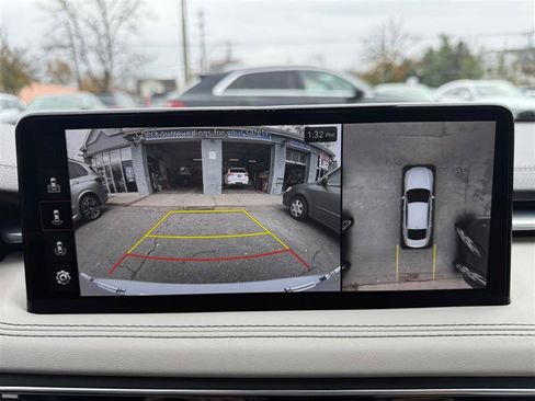 Used 2023 Genesis G70 3.3T w/ Sport Prestige Package image 21