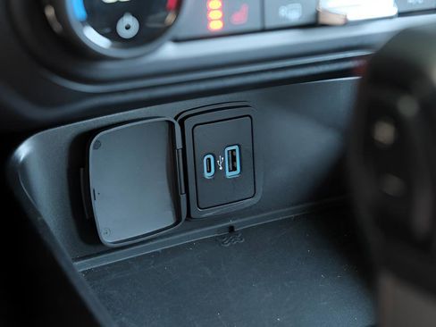 Used 2023 Ford Bronco Wildtrak image 16