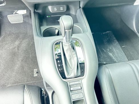 Used 2027 Honda HR-V EX-L image 18