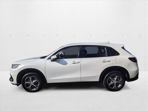Used 2023 Honda HR-V EX-L image 9