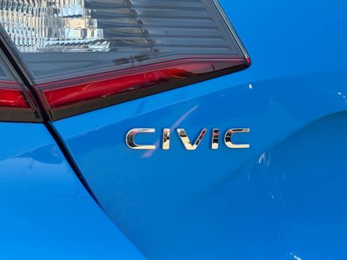 Used 2024 Honda Civic Sport image 13