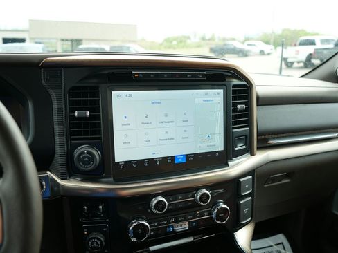 Used 2024 Ford F150 King Ranch w/ FX4 Off-Road Package AWD/4WD image 17