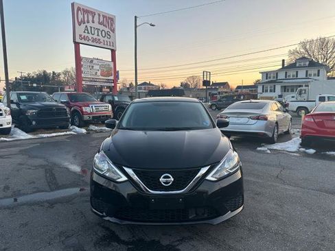 Used 2018 Nissan Sentra S w/ S Midnight Style Package image 3