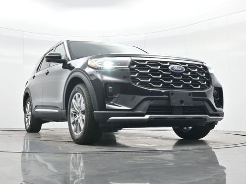 New 2026 Ford Explorer Platinum image 38