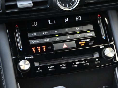 Used 2023 Lexus IS 350 F Sport w/ Navigation Package image 21