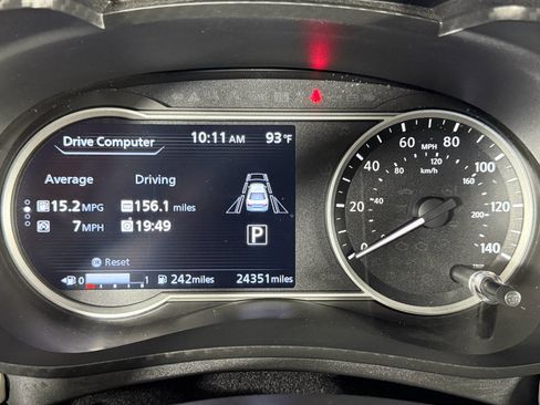 Used 2020 Nissan Versa SV image 21