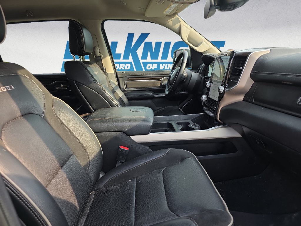 Used 2022 RAM 1500 Laramie AWD/4WD image 15