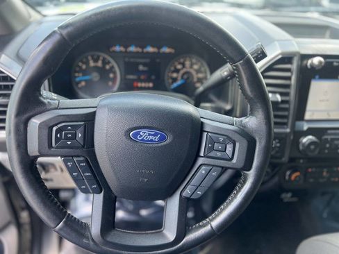 Used 2017 Ford F150 XLT w/ Equipment Group 302A Luxury image 20