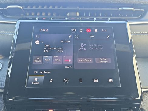 Used 2025 Jeep Grand Cherokee L Altitude image 14