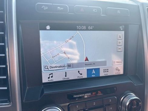 Used 2018 Ford F150 Platinum w/ Equipment Group 701A Luxury image 24