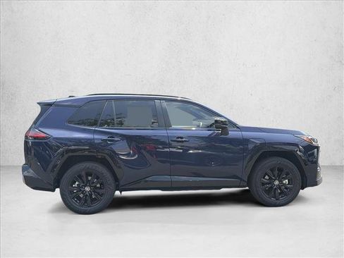 Used 2026 Toyota RAV4 SE w/ Convenience Package AWD/4WD image 4