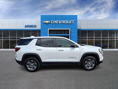 Certified 2026 GMC Terrain Elevation AWD/4WD image 8