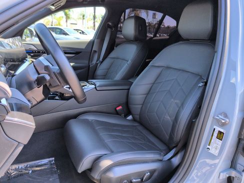 Certified 2024 BMW 530i w/ M Sport Package RWD image 16