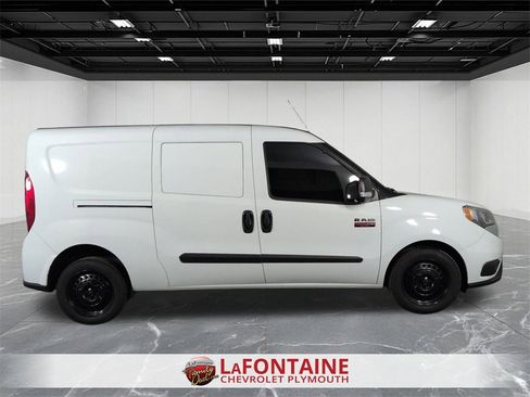 Used 2022 RAM ProMaster City Wagon image 9