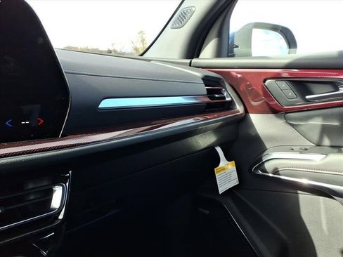 New 2026 Chevrolet Traverse Z71 w/ Enhanced Driving Package image 17