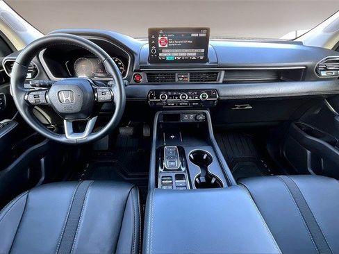 Certified 2025 Honda Pilot EX-L image 7