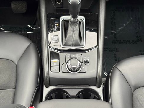 Used 2019 MAZDA CX-5 Touring image 18