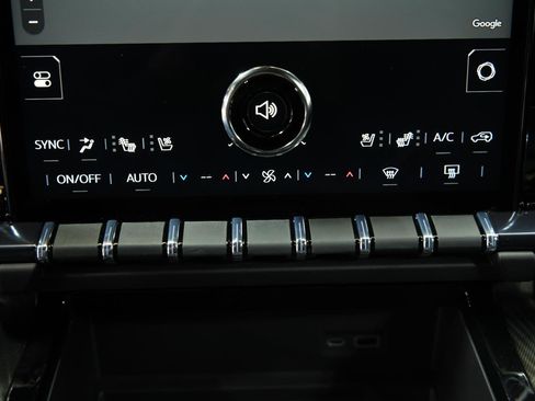 New 2026 GMC Yukon XL AT4 w/ AT4 Premium Plus Package AWD/4WD image 45