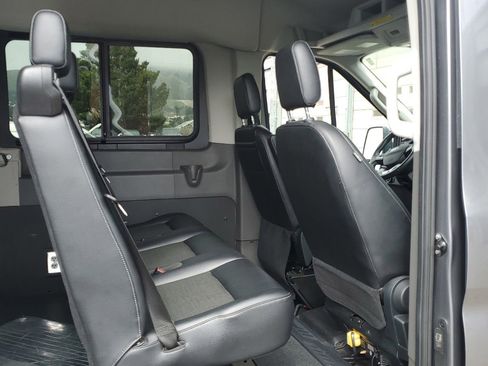 Used 2022 Ford Transit 250 Medium Roof AWD image 8