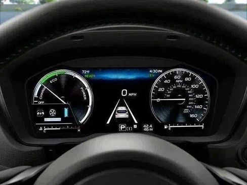 New 2026 Subaru Forester Touring AWD/4WD image 17