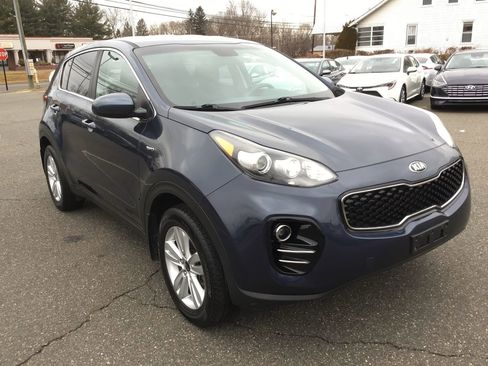 Used 2017 Kia Sportage LX AWD/4WD image 2