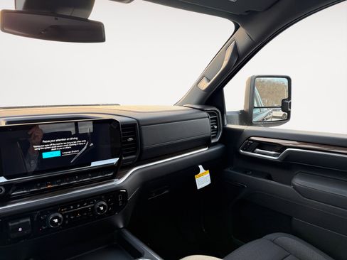 New 2026 Chevrolet Silverado 2500 LT w/ Trail Boss Package image 11