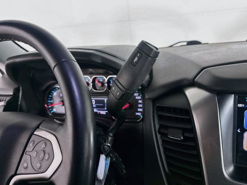 Used 2019 Chevrolet Tahoe LS AWD/4WD image 23
