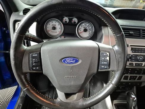 Used 2010 Ford Focus SES FWD image 11