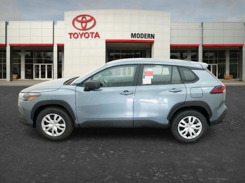 New 2026 Toyota Corolla Cross L image 22