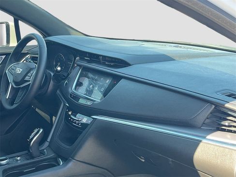 Used 2024 Cadillac XT5 Luxury w/ LPO, Floor Liner Package image 29