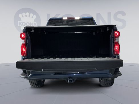 Used 2022 Chevrolet Silverado 1500 Custom image 30