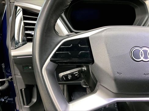 Used 2023 Audi Q4 e-tron Premium Plus w/ Premium Plus RWD image 19