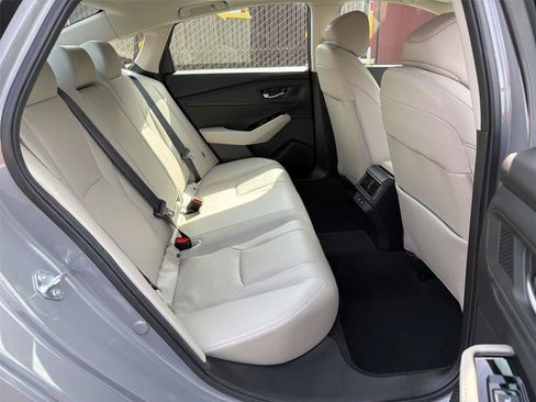 Used 2025 Honda Accord Touring image 14