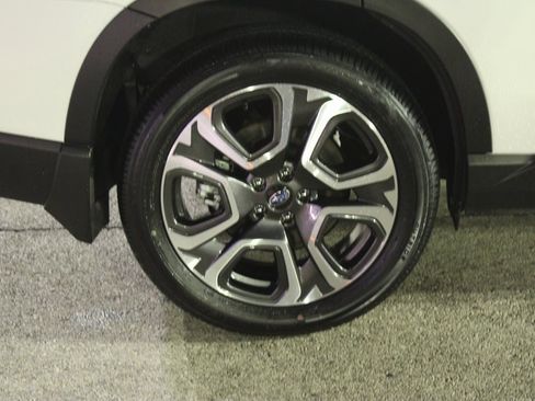 Certified 2025 Subaru Ascent Limited image 34