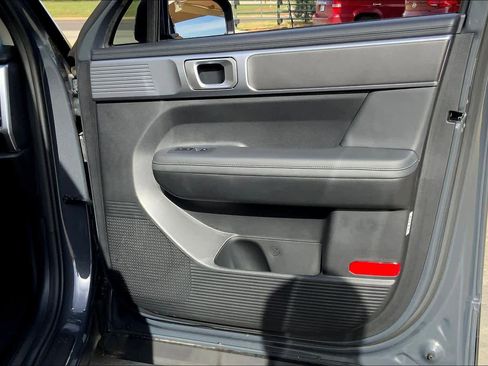 Used 2026 Hyundai Santa Fe SEL image 22