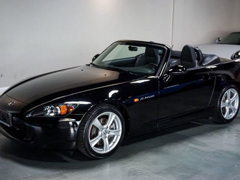 Used 2009 Honda S2000 image 21
