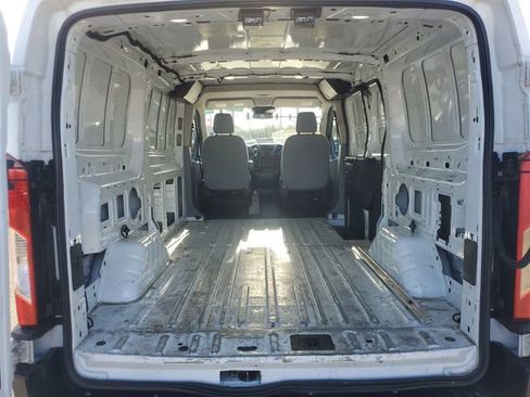Used 2018 Ford Transit 250 130 Low Roof image 8
