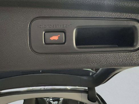 Used 2023 Honda Odyssey EX-L image 49